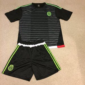 Mexico jersey and shorts adult